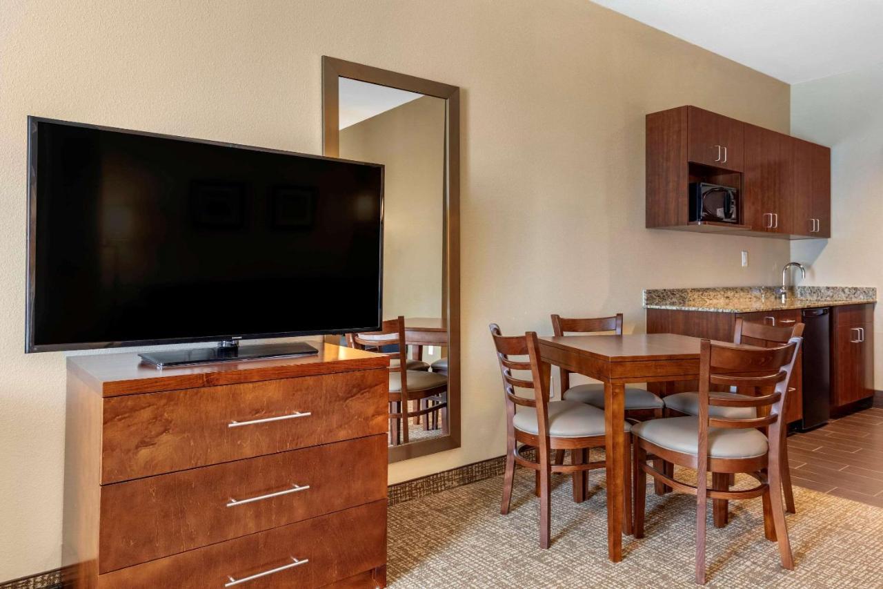 Comfort Inn & Suites Edgewood Esterno foto