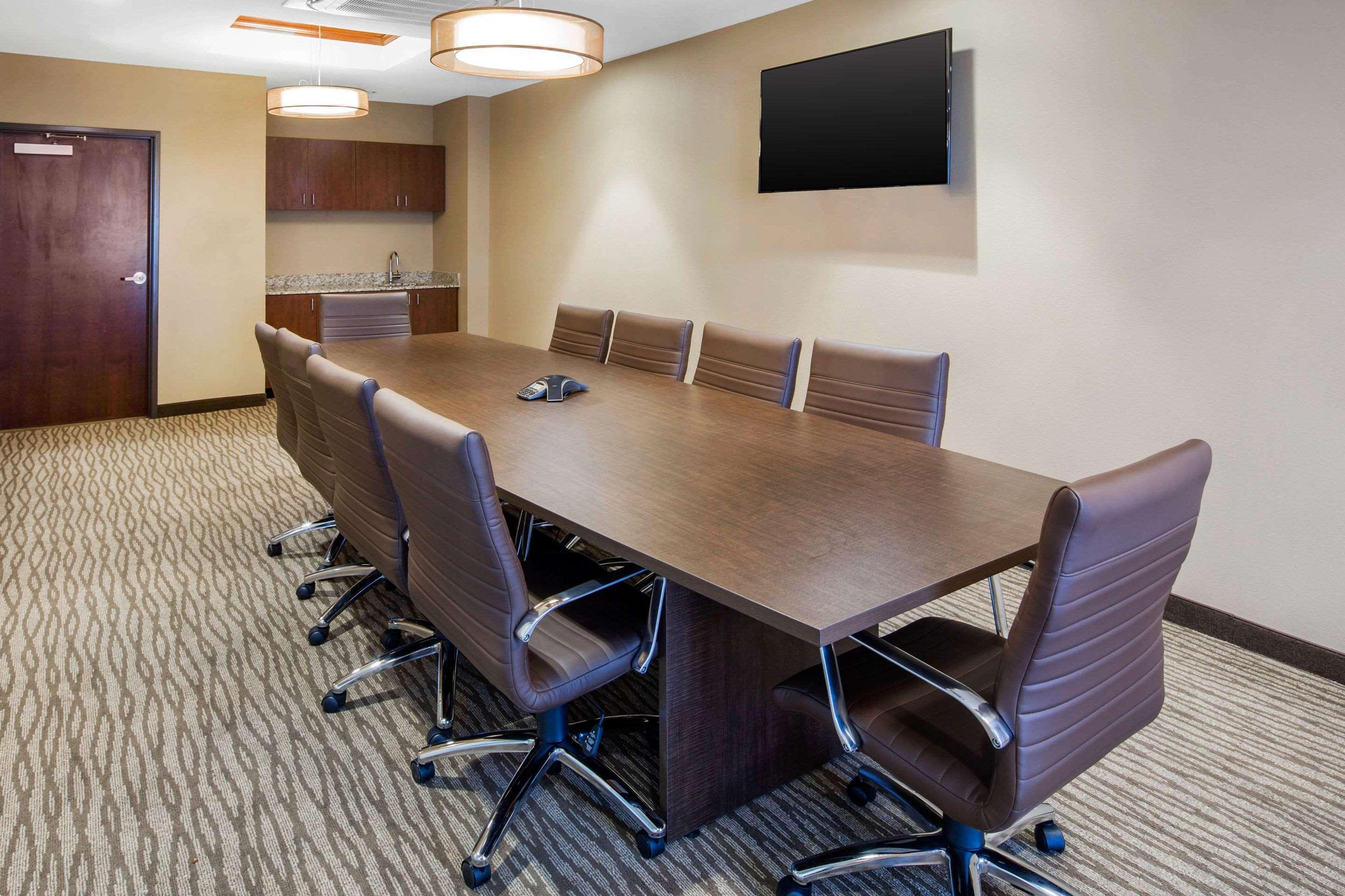 Comfort Inn & Suites Edgewood Esterno foto